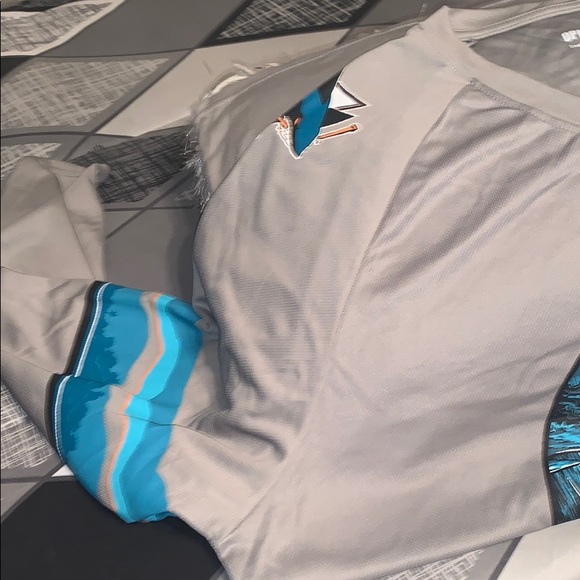 Men gray Open Water sports shorts Sz. XL - Picture 7 of 8